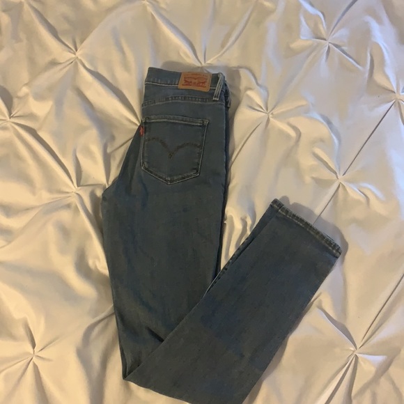 Levi shaping skinny - Picture 2 of 3